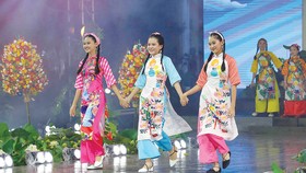 Hành trình bảo tồn di sản Áo dài