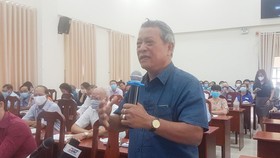 Vẫn còn “một cửa, nhiều khóa” trong thủ tục cấp giấy chứng nhận nhà đất