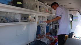 Kịp thời ứng cứu một ngư dân nguy kịch trên biển