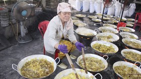 Làng nghề mứt gừng Mỹ Chánh vào vụ tết