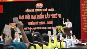 Tháo nút thắt các dự án lớn, chú trọng công tác y tế dự phòng