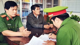Khởi tố, bắt tạm giam 2 cán bộ huyện sai phạm trong quản lý đất