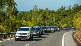 Ford Everest dẫn đầu phân khúc SUV hạng trung tháng 7