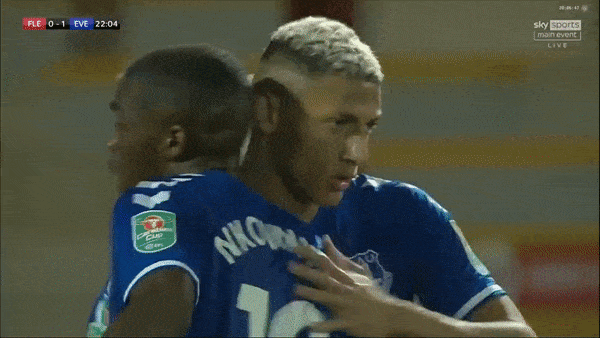 Fleetwood Town - Everton 2-5: Richarlison lập cú đúp, Alex Iwobi, Bernard, Moise Kean trút mưa bàn thắng