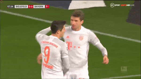Bielefeld - Bayern Munich 1-4: Song tấu Muller, Lewandowski đua tài lập cú đúp, Bayern đại thắng