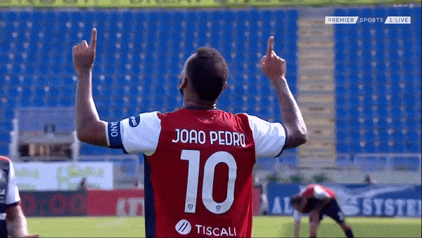 Cagliari - Crotone 4-2: Lykogiannis, Giovanni Simeone, Riccardo Sottil, Joao Pedro lần lượt khoe tài, nhấn chìm đối thủ