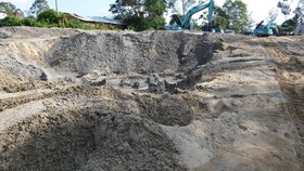 “Cát tặc” vẫn lộng hành trên sông Vu Gia – Thu Bồn