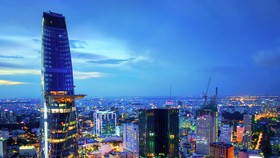 Khám phá vẻ đẹp TPHCM với giá vé rẻ