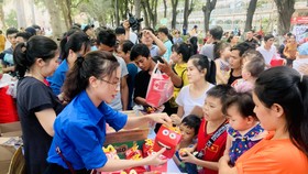 Xuân ấm cùng bệnh nhi