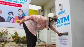 “ATM” khẩu trang miễn phí