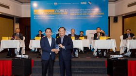 MobiFone vinh dự nhận giải thưởng “Chăm sóc khách hàng băng thông rộng di động”