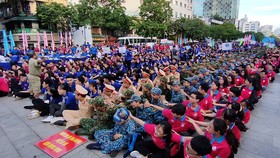 Sôi nổi ngày ra quân chiến dịch tình nguyện hè 2020