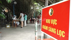 Các bệnh viện TPHCM quyết liệt, chủ động bảo vệ sức khỏe người cao tuổi