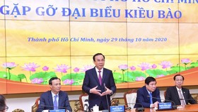 Lãnh đạo TPHCM gặp gỡ kiều bào đóng góp ý kiến về chuyển đổi số và khắc phục tác động của đại dịch Covid-19