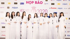 The kick-off ceremony is attended by many beauty queens who were winners of contests in the past years.
