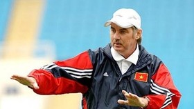 Former coach of the Vietnamese football team Alfred Riedl (Photo: SGGP)