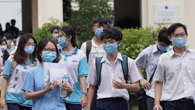 TPHCM: Nhiều thí sinh phấn khởi với đề thi môn Ngữ văn về “trân trọng giá trị cuộc sống“