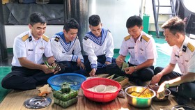 Xuân về trên vùng biển Tây Nam