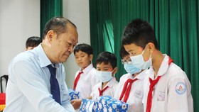 Chăm sóc và hỗ trợ nguồn nhân lực tỉnh Bến Tre giai đoạn 2020-2025