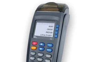 SCB chính thức triển khai máy POS không dây cho các khách hàng là đơn vị chấp nhận thẻ