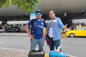 Các phóng viên Đỗ Hoàng và Dũng Phương đã có mặt tại Manila (Philippines) để truyền tải thông tin của SEA Games 30 tới độc giả của báo SGGP. Ảnh: NHẬT ANH