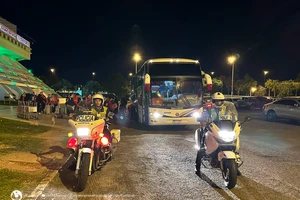Đội tuyển futsal Việt Nam được LĐBĐ Paraguay tổ chức đón tiếp chu đáo ngay từ sân bay