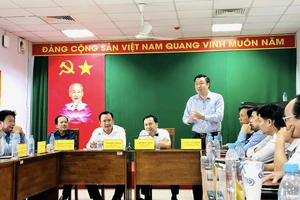 Ông Cao Văn Chóng – Phó Giám đốc Sở VHTTDL Bình Dương phát biểu, trao đổi tình hình TDTT tỉnh Bình Dương
