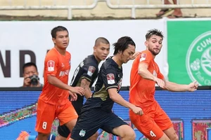 Dù đã chắc chắn trụ hạng nhưng HA.GL đã có trận đấu đáng khen trước Đà Nẵng vào chiều 29-7