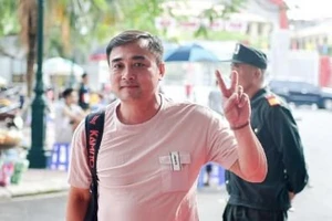 HLV Nguyễn Đức Thắng chia tay CLB Topenland Bình Định 