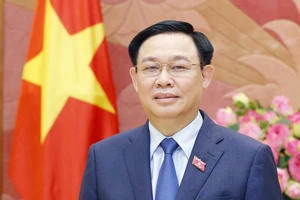 Podcast bản tin tối 4-4: Chủ tịch Quốc hội Vương Đình Huệ thăm chính thức nước Cộng hòa Nhân dân Trung Hoa