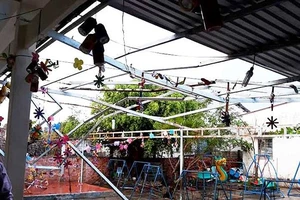 Trường mẫu giáo Tân Hưng Đông bi hư hỏng nặng sau trận lốc xoáy