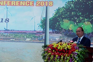 Thủ tướng Nguyễn Xuân Phúc: Sóc Trăng cần “vượt lên chính mình” 