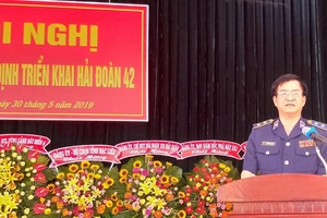 Bộ Tư lệnh Vùng Cảnh sát biển 4 công bố quyết định triển khai Hải đoàn 42