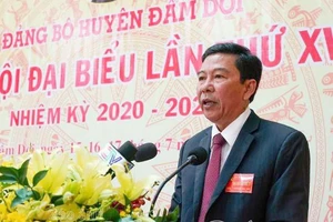 Đồng chí Nguyễn Thanh Luận tái đắc cử Bí thư Huyện ủy Đầm Dơi 