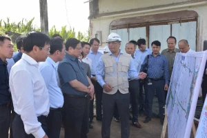 Thủ tướng làm việc tại tỉnh Bạc Liêu