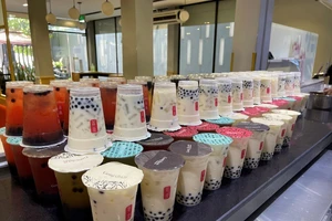 Gong Cha Việt Nam trao tặng trà sữa đến lực lượng tuyến đầu chống dịch