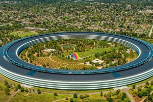 Công viên Apple, bang California, Mỹ. Ảnh: Foster + Partners