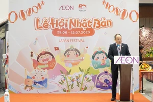 Ông Furusawa Yasuyuki - Tổng giám đốc AEON Việt Nam phát biểu tại sự kiện