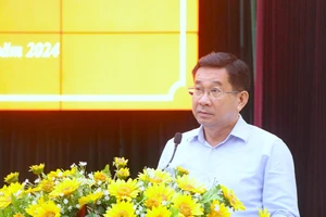 Quận Tân Phú: Tiếp tục đẩy mạnh xây dựng, chỉnh đốn Đảng và hệ thống chính trị