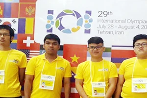 Các em trong đội tuyển thi Olympic tin học quốc tế 2017