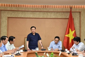 Phó Thủ tướng Vương Đình Huệ làm việc với Ủy ban TƯ MTTQ Việt Nam 