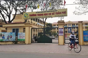 Trường THCS Trần Phú - nơi xảy ra sự việc dư luận đang quan tâm