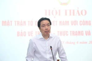 Ông Đặng Hoa Nam phát biểu tại hội thảo