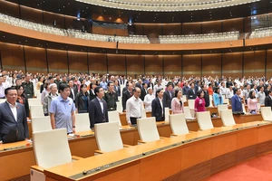 Quốc hội sáng 2-11 dưới sự chủ trì của Chủ tịch Quốc hội Nguyễn Thị Kim Ngân. Ảnh: QUANG PHÚC