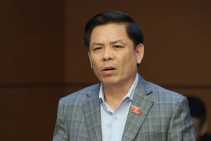 Bộ trưởng Bộ GTVT Nguyễn Văn Thể: Sẽ thu phí đường cao tốc ​