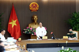 Phó Thủ tướng Lê Văn Thành chủ trì cuộc họp 
