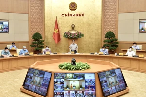 Thủ tướng Phạm Minh Chính, Trưởng Ban Chỉ đạo Quốc gia phòng, chống dịch Covid-19 chủ trì cuộc họp của Ban Chỉ đạo. ẢNH: VIẾT CHUNG
