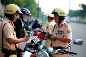 Lực lượng cảnh sát giao thông góp phần kéo giảm tai nạn giao thông, bảo vệ cuộc sống bình yên của nhân dân 