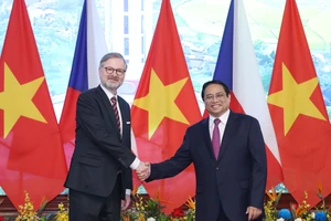 Thủ tướng Chính phủ Phạm Minh Chính và Thủ tướng Cộng hòa Czech Petr Fiala. Ảnh: QUANG PHÚC
