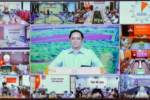 Thủ tướng Phạm Minh Chính chủ trì phiên họp. Ảnh: VIẾT CHUNG